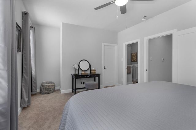 454 S Centro Circle, Shenandoah, TX 77385