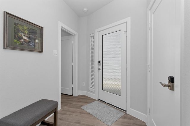 454 S Centro Circle, Shenandoah, TX 77385