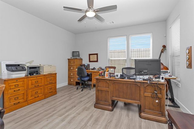 454 S Centro Circle, Shenandoah, TX 77385