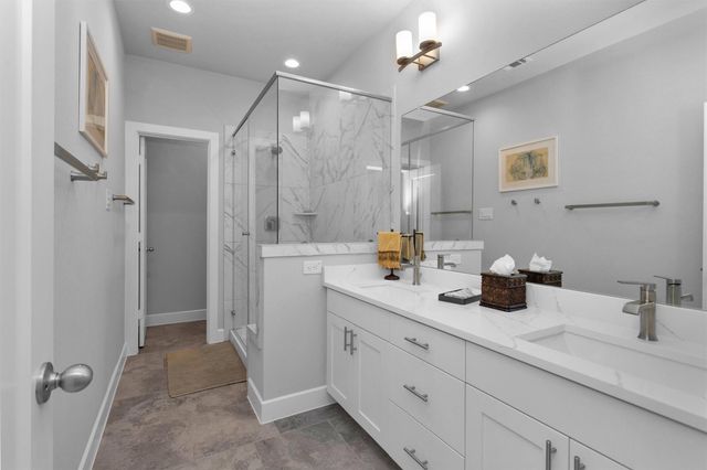 454 S Centro Circle, Shenandoah, TX 77385