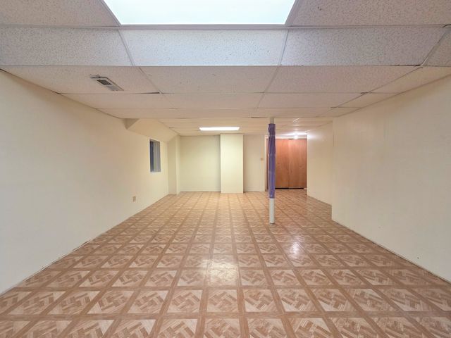 1013 E Meadow Lake Drive, Palatine, IL 60074