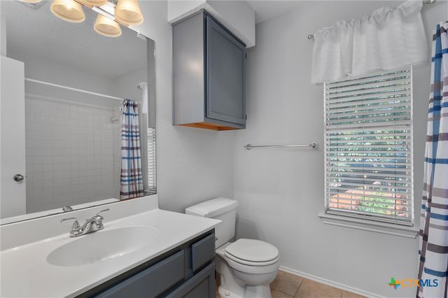 8410 Glen Canyon Drive, Round Rock, TX 78681
