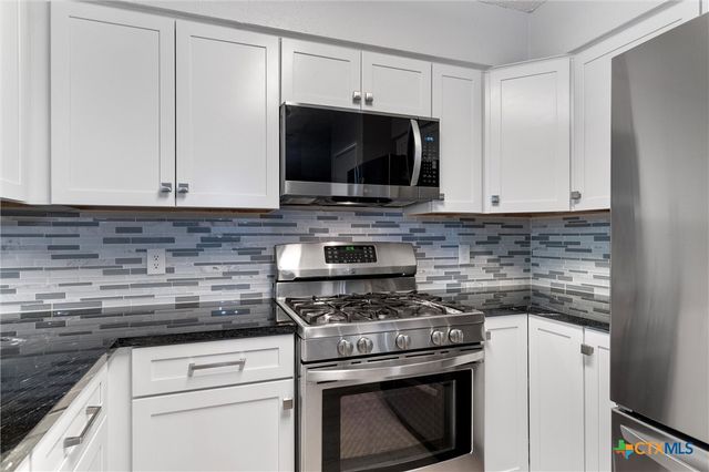 8410 Glen Canyon Drive, Round Rock, TX 78681