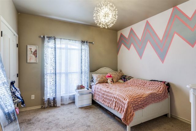 1233 County Road 3550, Paradise, TX 76073