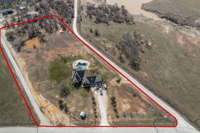 1233 County Road 3550, Paradise, TX 76073