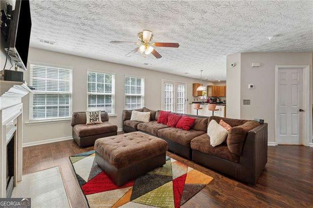 27 Waterbury Way, Douglasville, GA 30134