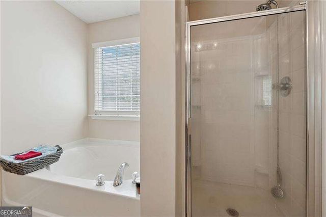 27 Waterbury Way, Douglasville, GA 30134