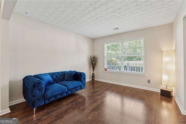 27 Waterbury Way, Douglasville, GA 30134