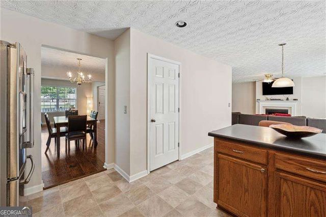 27 Waterbury Way, Douglasville, GA 30134