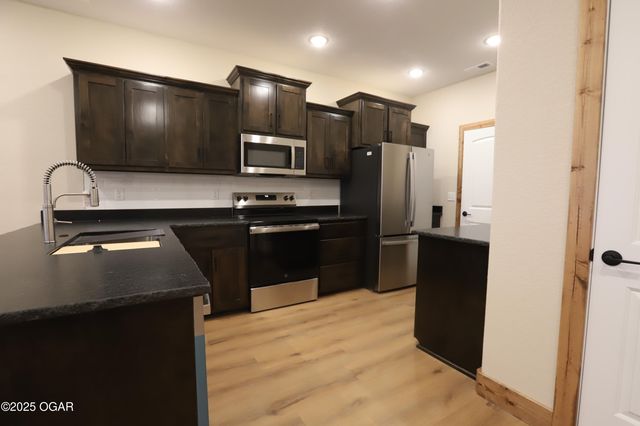 1842 W 23rd, Joplin, MO 64804