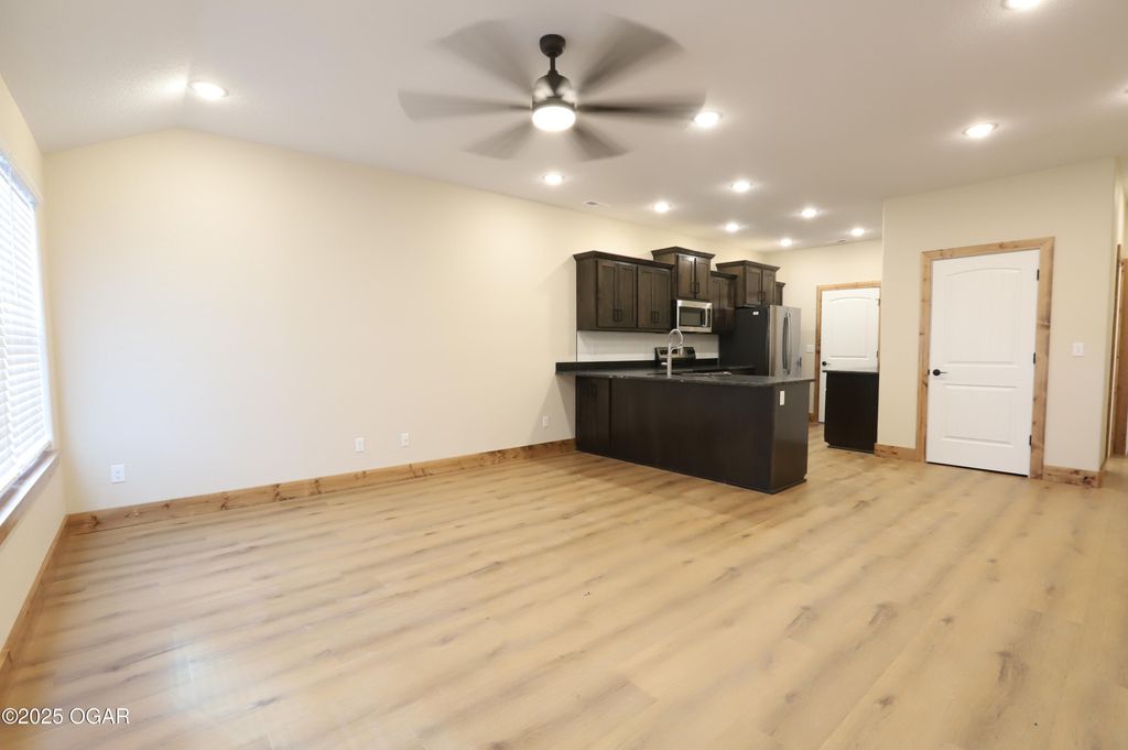 1842 W 23rd, Joplin, MO 64804