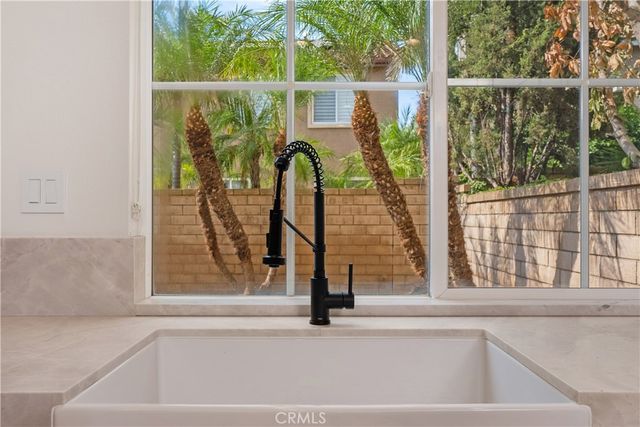 252 Knoll Lake, Mission Viejo, CA 92692
