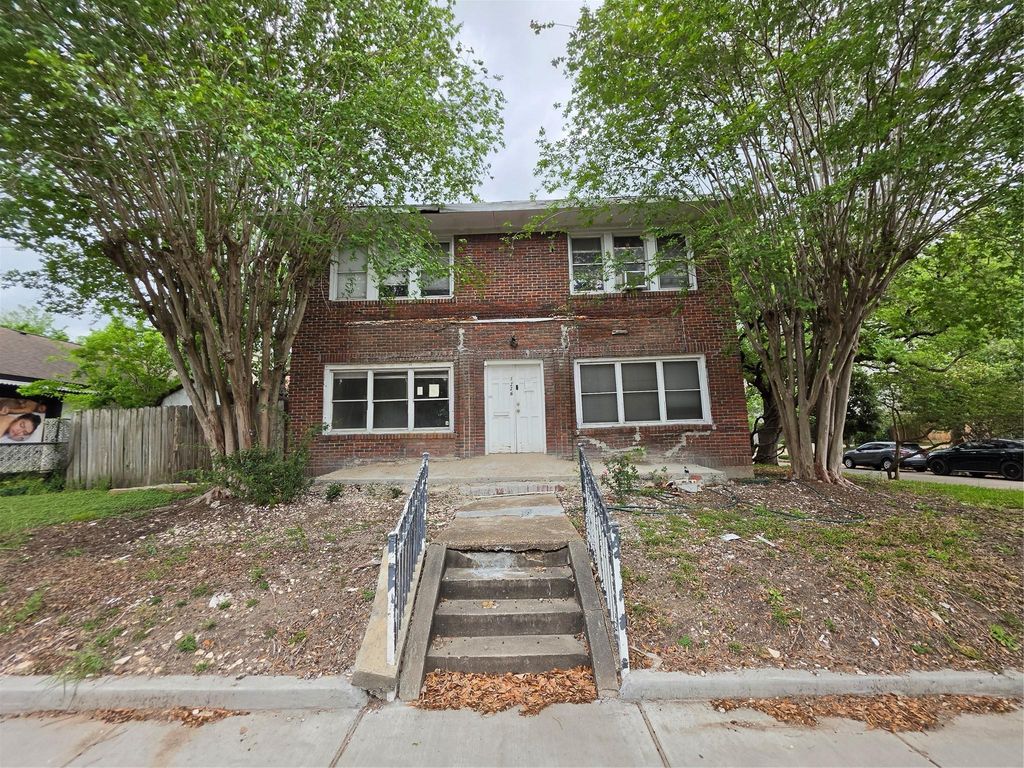 1226 W Gray Street 2, Houston, TX 77019