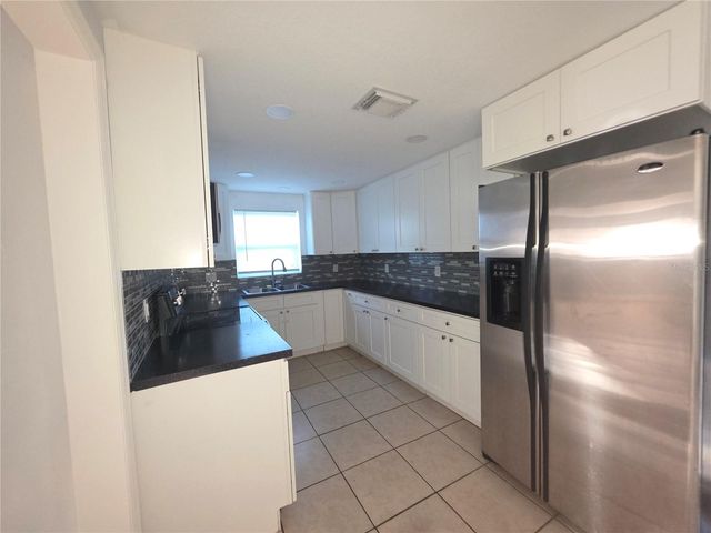 1344 WICKHAM LANE, Holiday, FL 34691