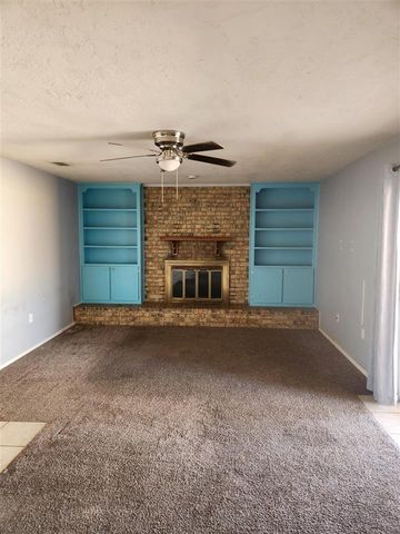 7613 NW Baldwin, Lawton, OK 73505