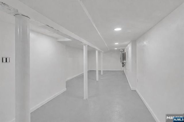 21 Cross Street, Montclair, NJ 07042