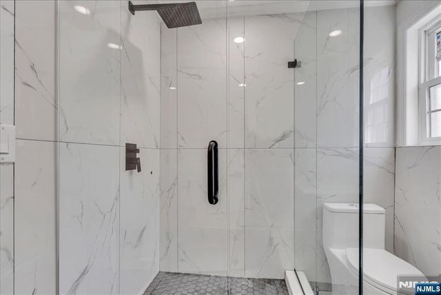 21 Cross Street, Montclair, NJ 07042