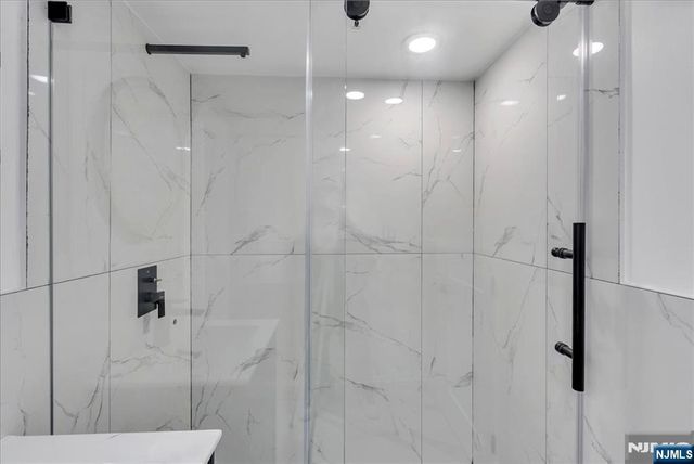 21 Cross Street, Montclair, NJ 07042