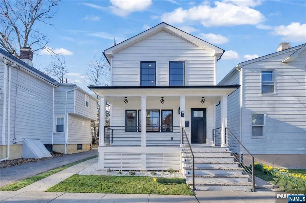 21 Cross Street, Montclair, NJ 07042