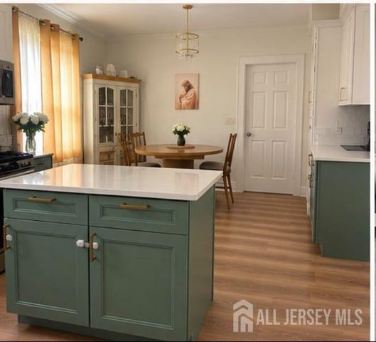 1 WGrochowiak St, Street, South River, NJ 08882