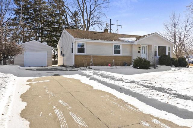 3623 BERNICE STREET, Green Bay, WI 54301
