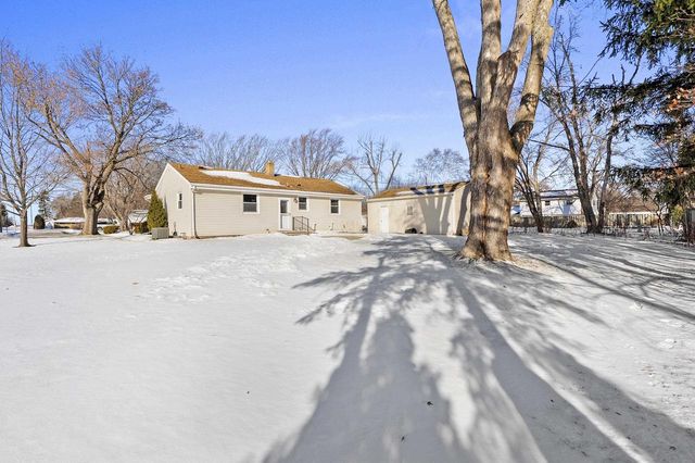 3623 BERNICE STREET, Green Bay, WI 54301