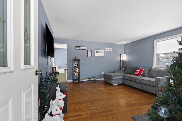 3623 BERNICE STREET, Green Bay, WI 54301