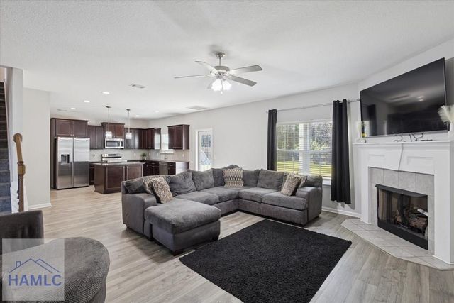 183 Sapwood Way, Hinesville, GA 31313