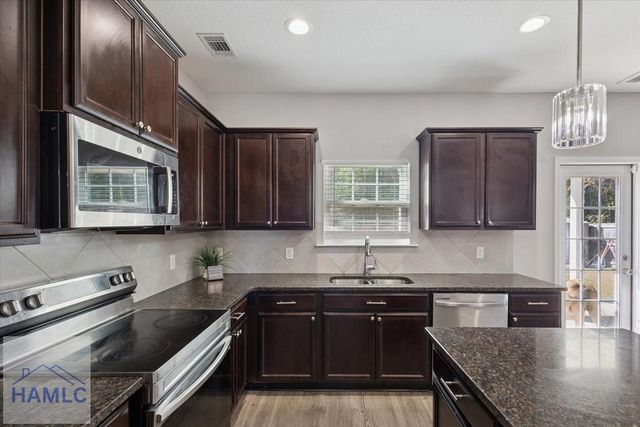 183 Sapwood Way, Hinesville, GA 31313