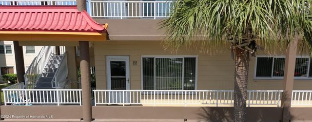 2402 Ecuadorian Way 22, Clearwater, FL 33763