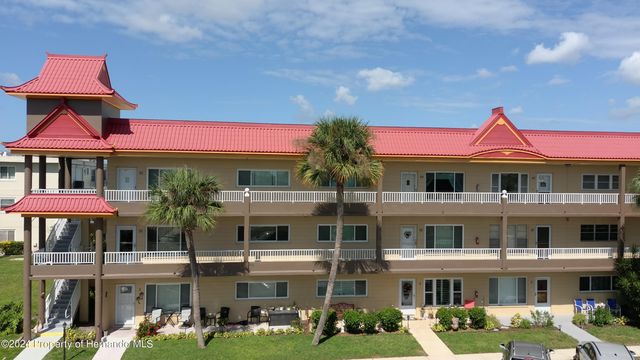 2402 Ecuadorian Way 22, Clearwater, FL 33763