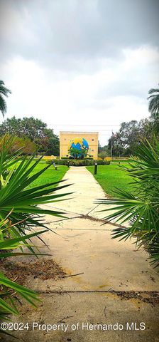 2402 Ecuadorian Way 22, Clearwater, FL 33763