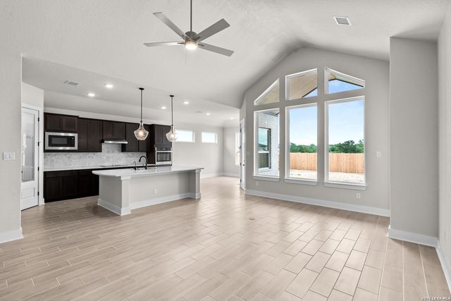 9322 Luke Path, San Antonio, TX 78254