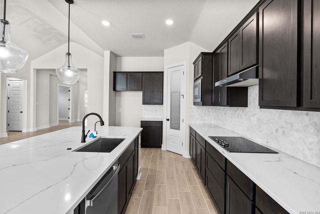 9322 Luke Path, San Antonio, TX 78254