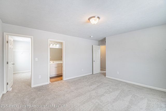 1030 Woodridge Drive, St. Johns, MI 48879