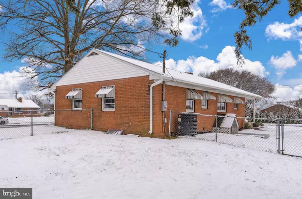 Image 32 of property listing at 901 NOLAND DR, Hagerstown, MD 21740