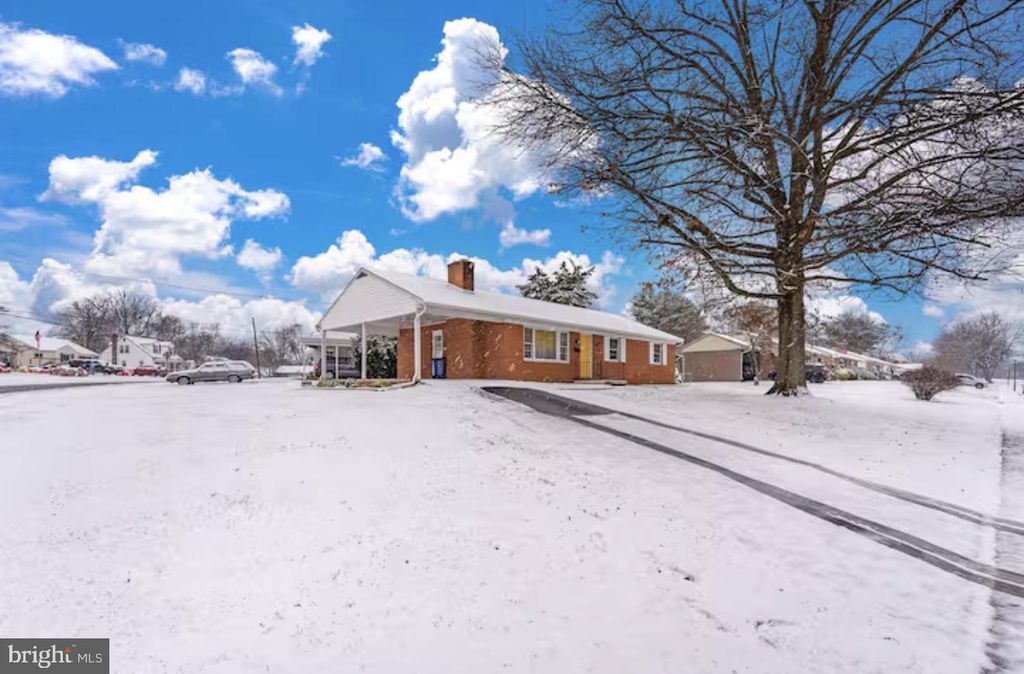 Image 33 of property listing at 901 NOLAND DR, Hagerstown, MD 21740