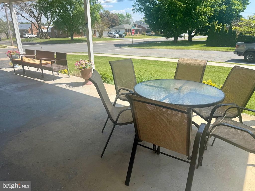 Image 36 of property listing at 901 NOLAND DR, Hagerstown, MD 21740