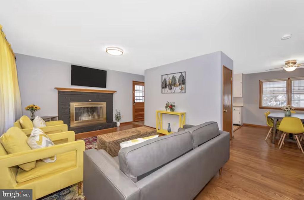 Image 4 of property listing at 901 NOLAND DR, Hagerstown, MD 21740