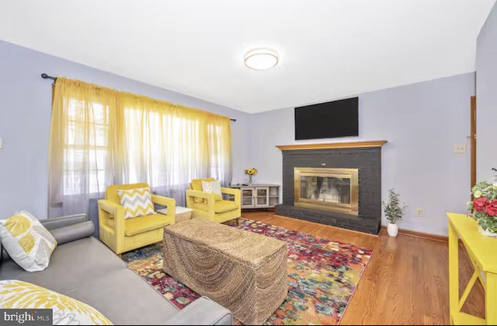 Image 9 of property listing at 901 NOLAND DR, Hagerstown, MD 21740