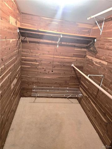 800 N Hibiscus Lane 11, La Feria, TX 78559