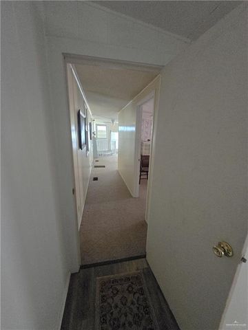 800 N Hibiscus Lane 11, La Feria, TX 78559