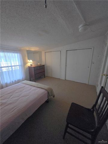 800 N Hibiscus Lane 11, La Feria, TX 78559