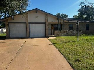 1902 EDEN LANE, Wichita Falls, TX 76306