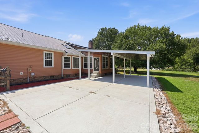 4650 NC 801 Highway, Woodleaf, NC 27054