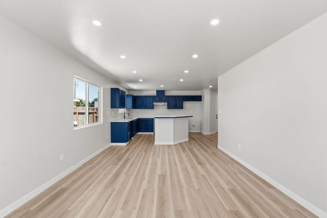 3709 Harris Road, Bakersfield, CA 93313