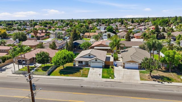 3709 Harris Road, Bakersfield, CA 93313