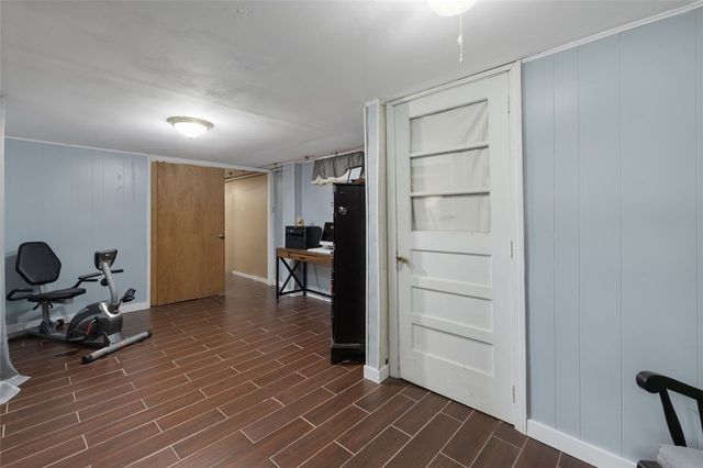 1034 Stafford Road, Tiverton, RI 02878
