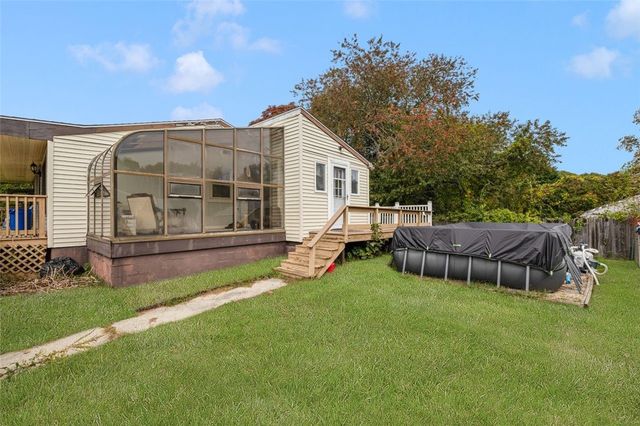 1034 Stafford Road, Tiverton, RI 02878