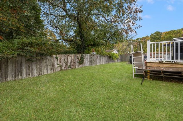 1034 Stafford Road, Tiverton, RI 02878